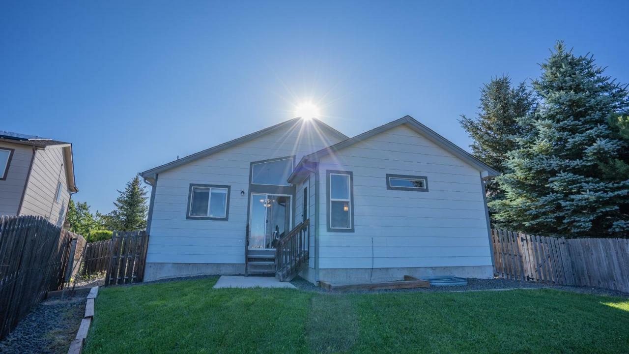 Cozy 4Br House With Peak Views In Colorado Springs Villa Exterior photo